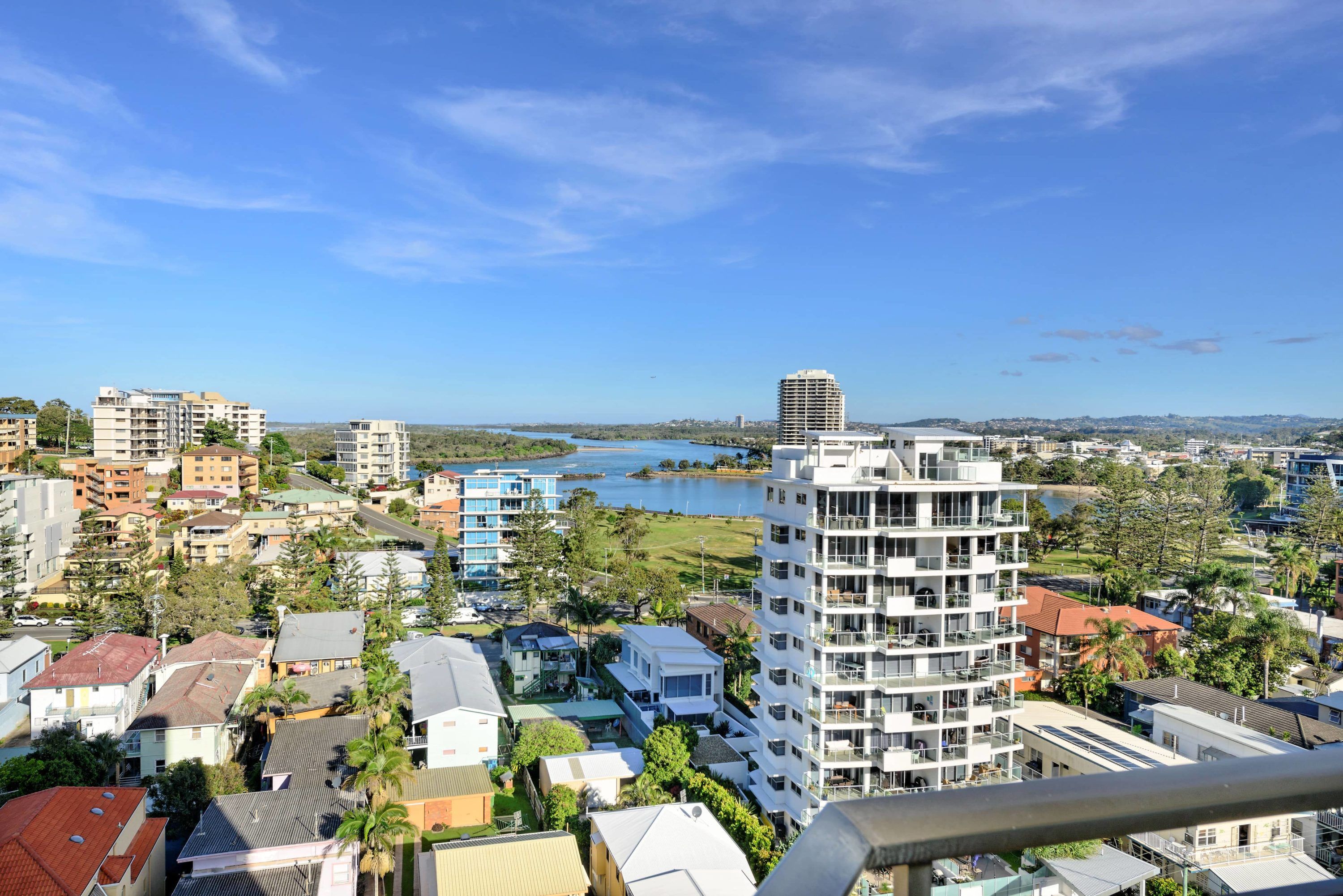 Beachfront Gold Coast Bayview Apartments
