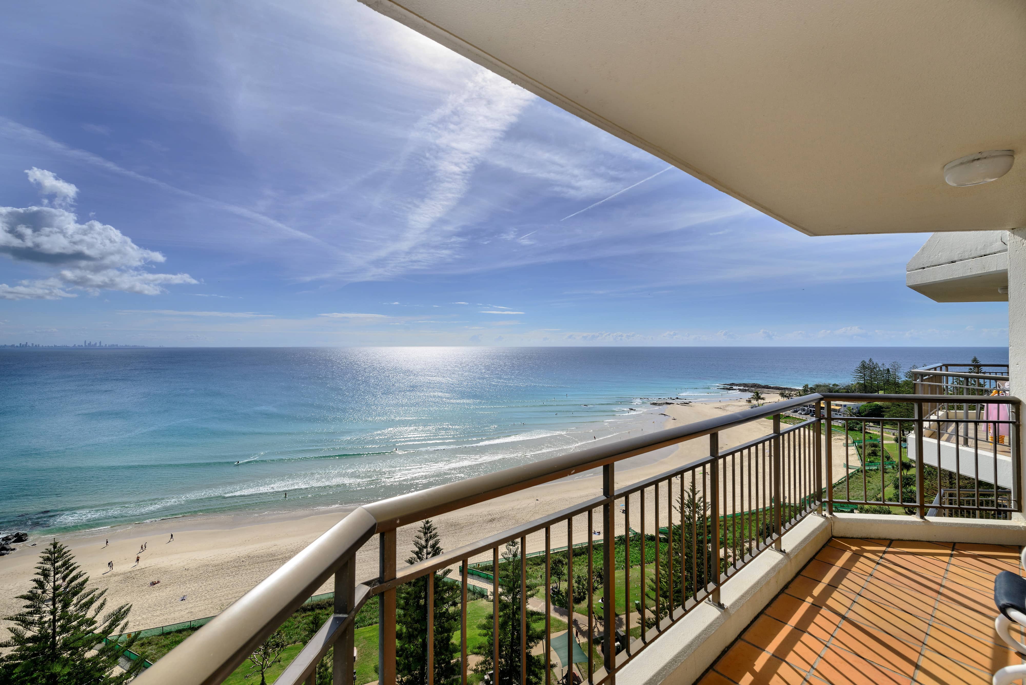 Live Luxuriously On The Bay Bristol Bay Apartments Elevate Your Lifestyle - 0px31gd